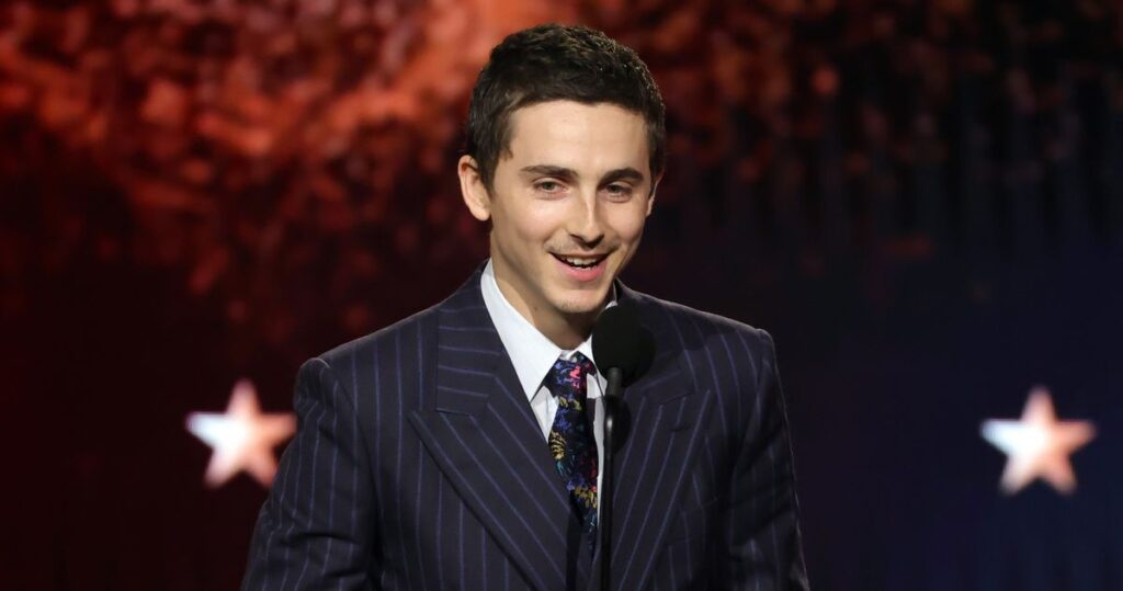 Timothée Chalamet Thanks Kylie Jenner in Awards Speech