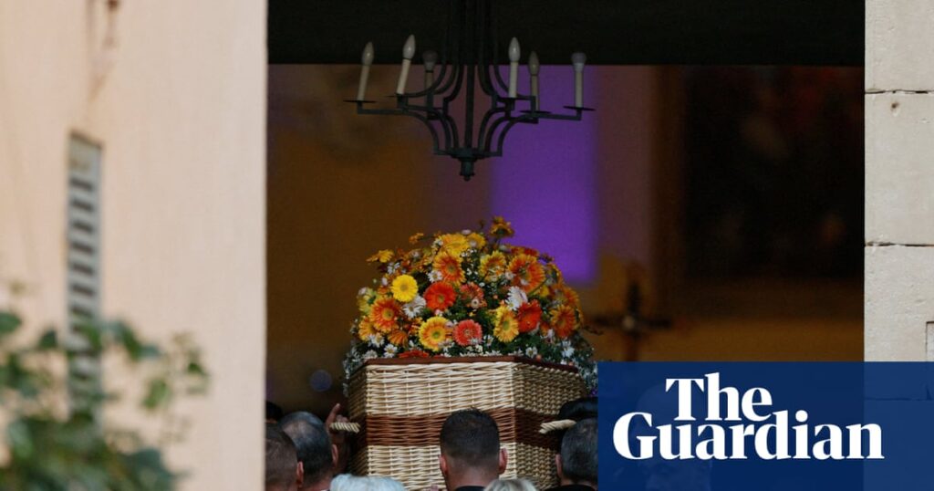 Brigitte Bardot laid to rest in funeral ceremony broadcast across Saint-Tropez | Brigitte Bardot Brigitte Bardot laid to rest in funeral ceremony broadcast across Saint-Tropez | Brigitte Bardot