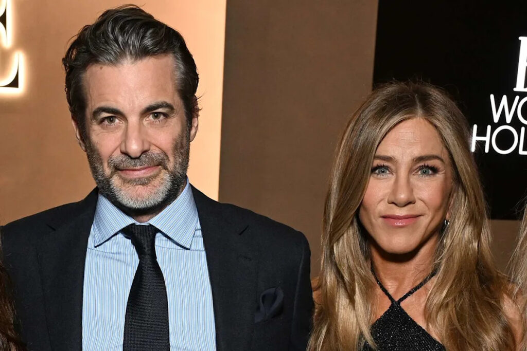 Jennifer Aniston Is ‘So Grateful’ and ‘Proud to Be Dating’ Jim Curtis: ‘Most Mature Relationship She’s Ever Been in’ (Source)