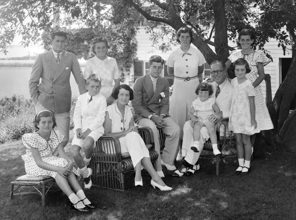 <p>By 1932, they had nine children together: <strong>Joseph P. Kennedy Jr.</strong>, <strong>John F. Kennedy</strong>, <strong>Rosemary Kennedy</strong>, <strong>Kathleen Kennedy</strong>, <strong>Eunice Kennedy</strong>, <strong>Patricia Kennedy</strong>, <strong>Robert F. Kennedy</strong>, <strong>Jean Kennedy</strong> and <strong>Edward Kennedy</strong>.</p>