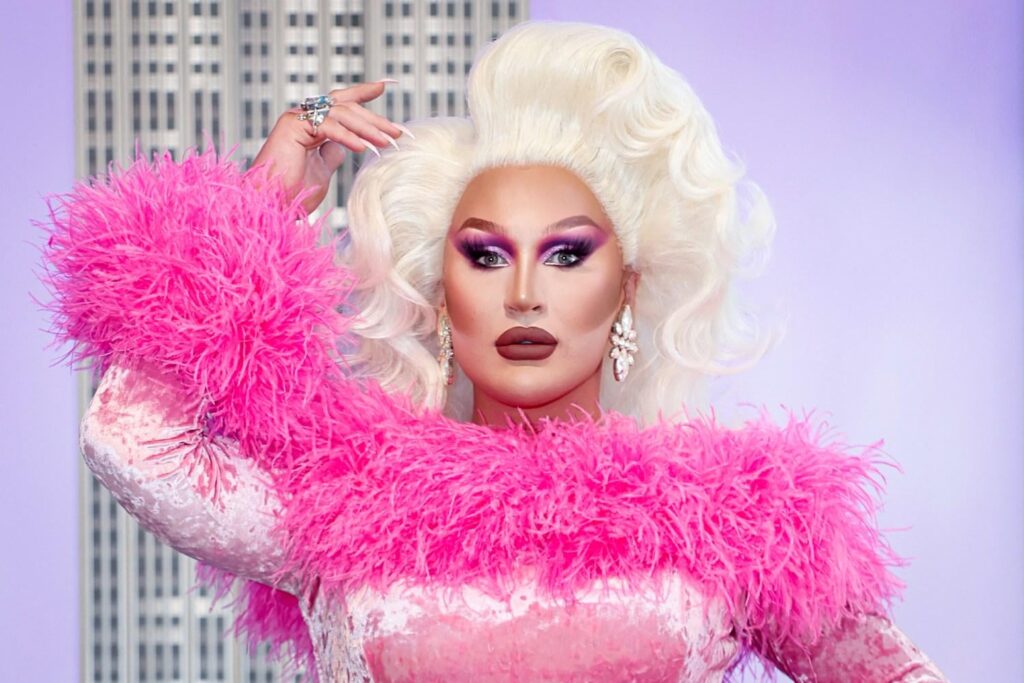 1 year ago today we lost Drag Queen & Ru Paul's Drag Race star The Vivienne