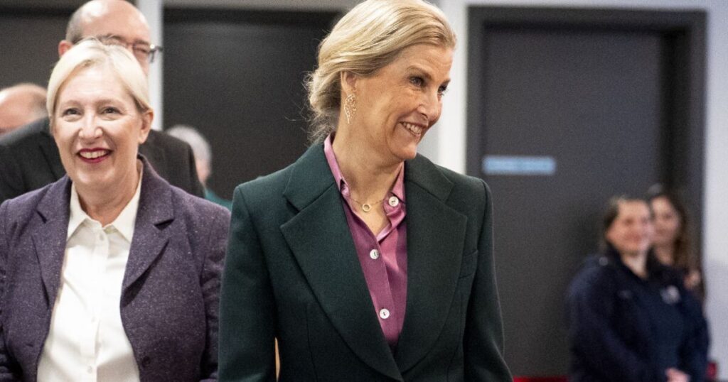 Duchess Sophie 'sends message' to Victoria Beckham | Royal | News