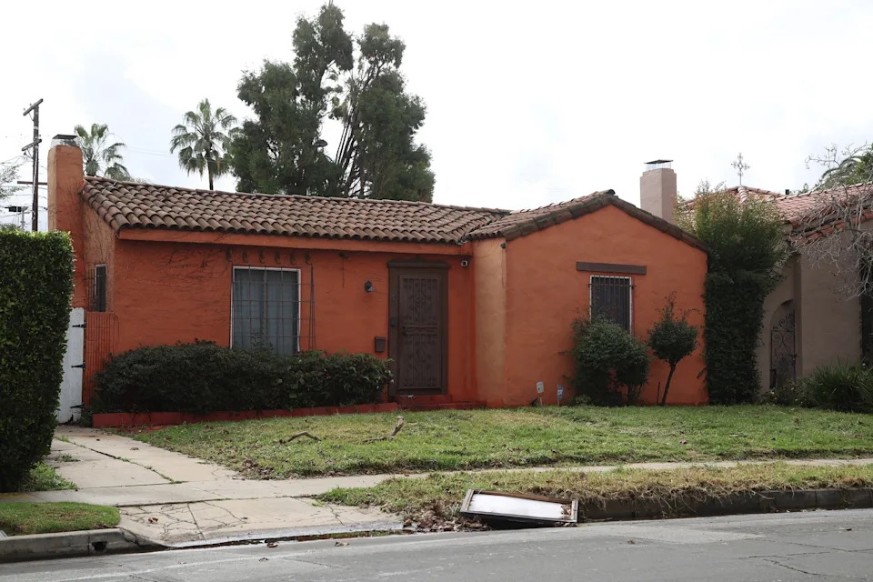 Court records obtained by The Post showed that the Oscar-nominated actor is facing eviction after allegedly racking up nearly $60,000 in unpaid rent. BACKGRID