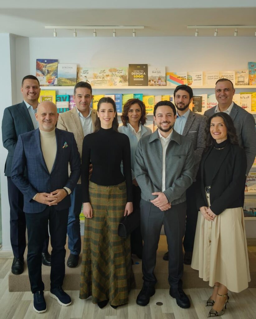 Crown Prince Al Hussein and Princess Rajwa visited Jabal Amman Publishers on Sunday to highlight the importance of developing of Arabic-language content
