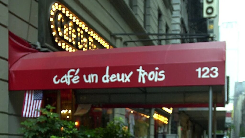 NYC restaurant Café Un Deux Trois, celebrity hot spot, closes NYC restaurant Café Un Deux Trois, celebrity hot spot, closes