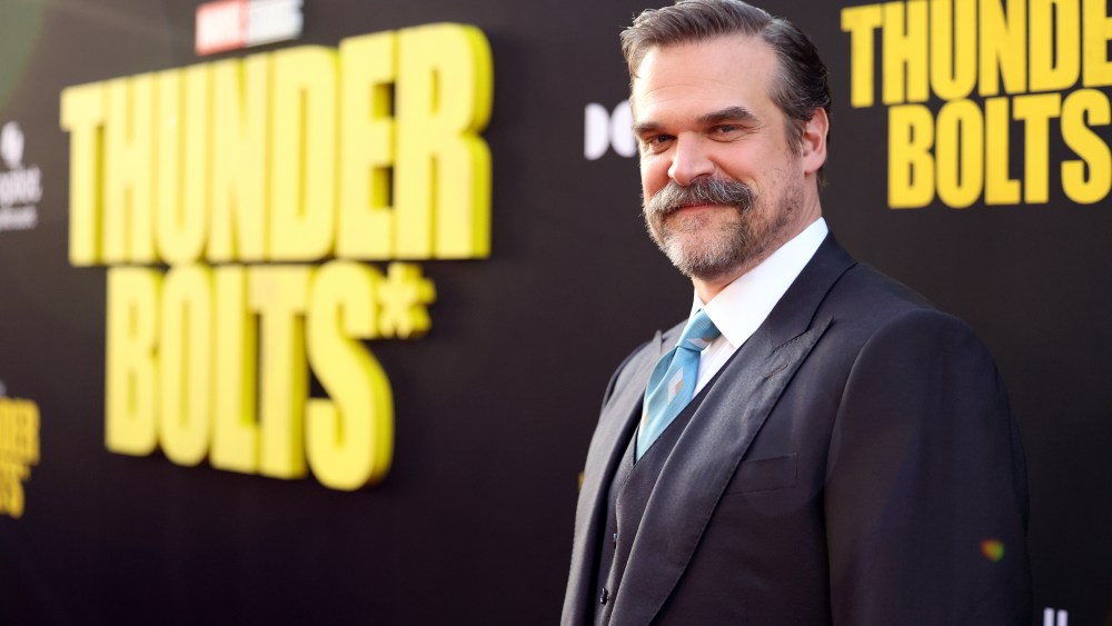 David Harbour Exits Tony Gilroy’s Searchlight Drama ‘Behemoth!’ David Harbour Exits Tony Gilroy's Searchlight Drama 'Behemoth!'