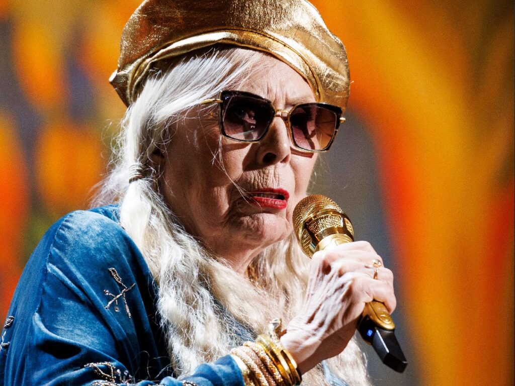 The shock artist who helped Joni Mitchell carry on her music career The shock artist who helped Joni Mitchell carry on her music career