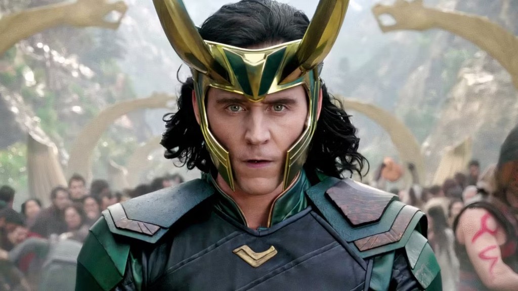 Tom Hiddleston as Loki with his horned helmet in Thor: Ragnarok
