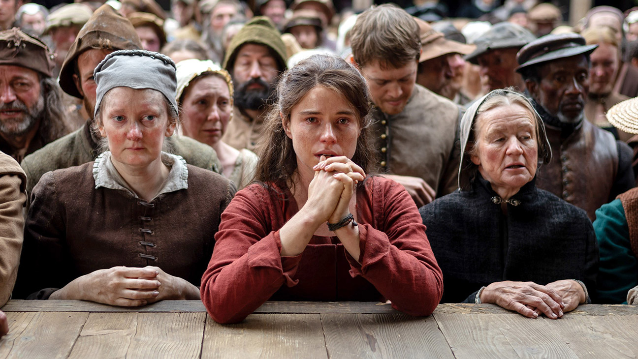 Hamnet, Jessie Buckley (center), 2025.