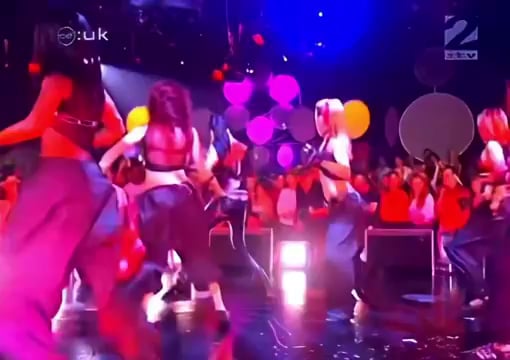 Exclusive footage of Victoria Beckham dancing at Brooklyn and Nicola's wedding.