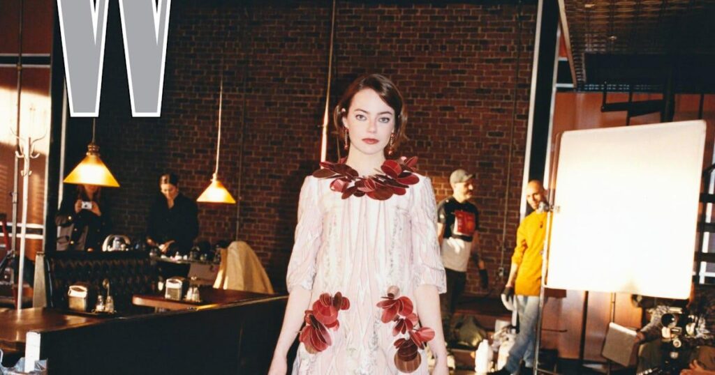 Emma Stone denies she’ll play Miss Piggy in a forthcoming movie she’s producing “That is the biggest insult to Miss Piggy I’ve ever heard, and I will not have her name dragged through the mud like that.” Emma Stone denies she'll play Miss Piggy in a forthcoming movie she's producing "That is the biggest insult to Miss Piggy I’ve ever heard, and I will not have her name dragged through the mud like that."