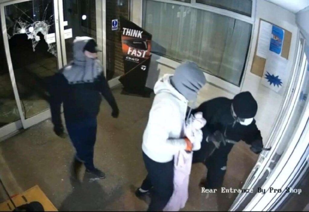 £5,000 reward offered after trophies stolen from West Malling Golf Club £5,000 reward offered after trophies stolen from West Malling Golf Club
