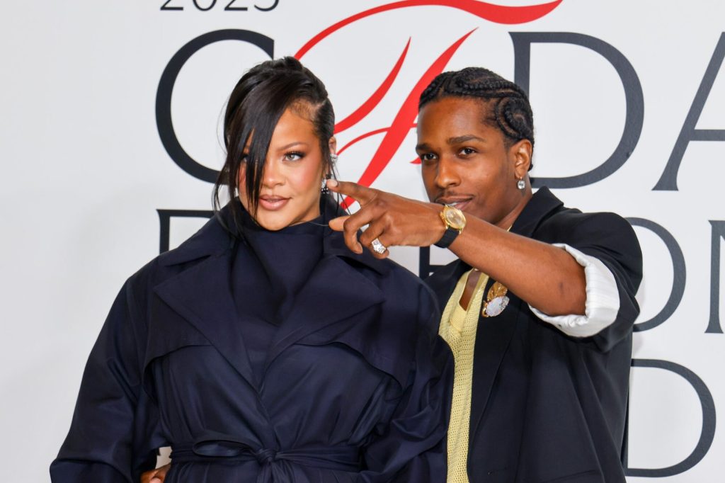 Rihanna Proud of A$AP Rocky’s ‘Don’t Be Dumb’ #1 Chart Debut Rihanna Proud of A$AP Rocky's 'Don't Be Dumb' #1 Chart Debut
