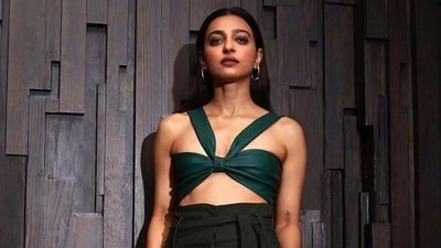 Radhika Apte, who is married to Benedict Taylor, is the mother.