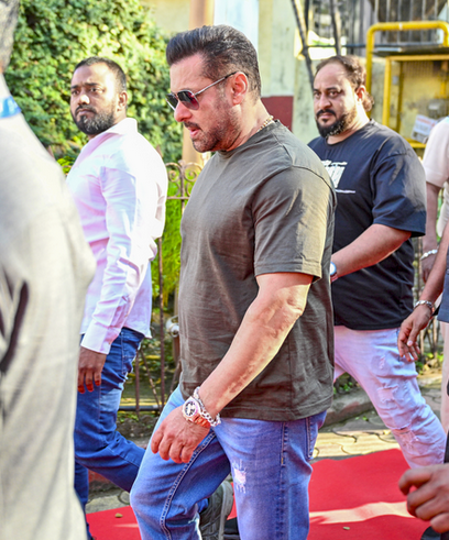 India New England News