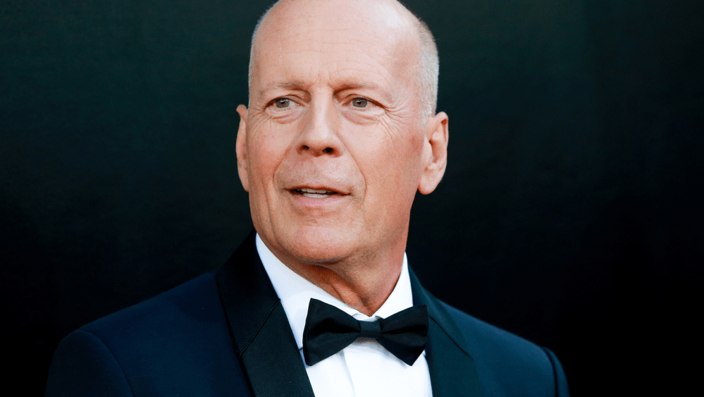 Bruce Willis ‘Doesn’t Know’ He Has Dementia, Recognizes His Family Bruce Willis 'Doesn't Know' He Has Dementia, Recognizes His Family