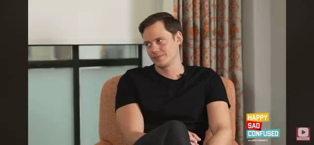 6’4” Bill Skarsgård would like to clarify that he’s not the shortest Skarsgård brother, he’s just on the shorter end 6’4” Bill Skarsgård would like to clarify that he’s not the shortest Skarsgård brother, he’s just on the shorter end