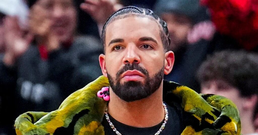Drake accused of using an online gambling platform to inflate play counts of his music Drake accused of using an online gambling platform to inflate play counts of his music