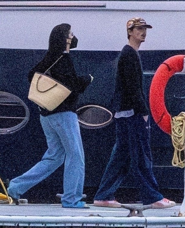 kylie jenner and timothee chalamet were spotted in cabo san lucas, mexico
