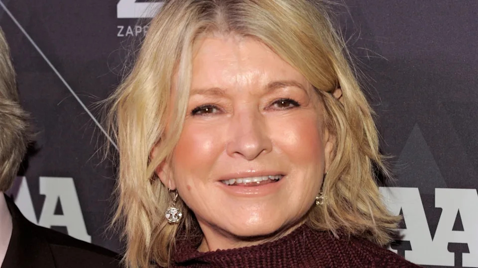 NEW YORK, NY - DECEMBER 4_ Martha Stewart attends the 32nd FN Achievement Awards at IAC Headquarters on December 4, 2018 in New York City.