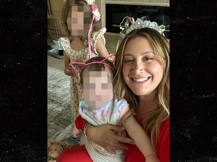 ashley-tisdale-ig-1