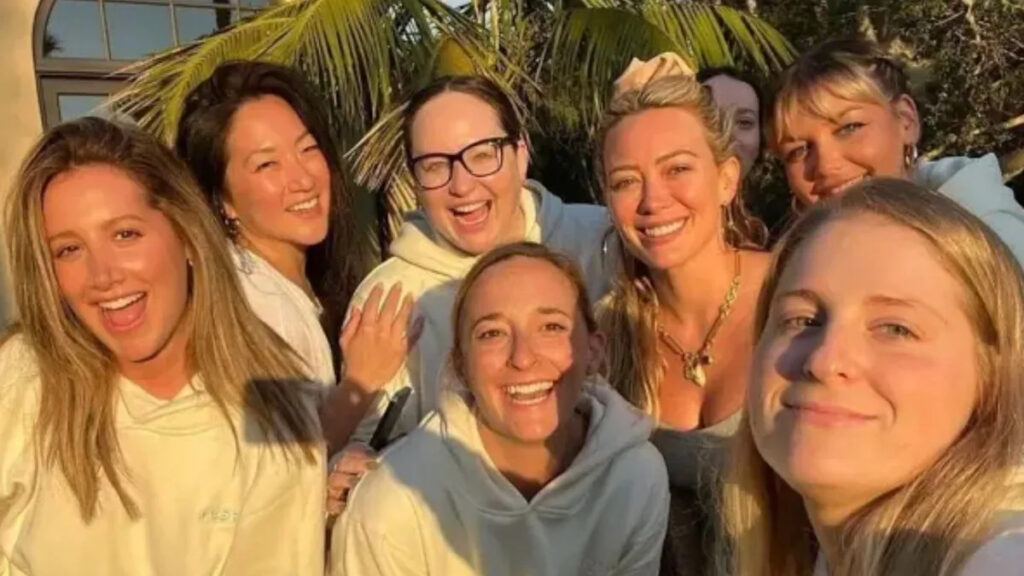 Ashley Tisdale Sold $2.7 Million House to Hilary Duff’s Sister—Years Before 2 Women Became Embroiled in ‘Toxic Mom Group’ Feud Yahoo entertainment home