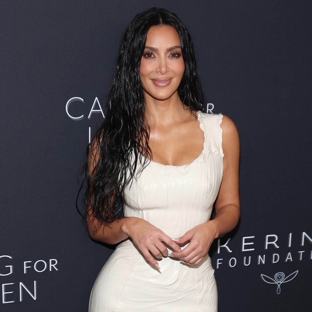 Kim Kardashian Shares Glimpse at Home Life With Her 4 New Puppies Yahoo entertainment home