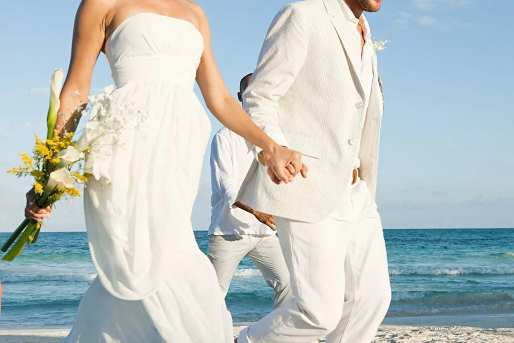 Woman Doesn't Want to Invite Her Future Sister-in-Law to Her Wedding for This Reason