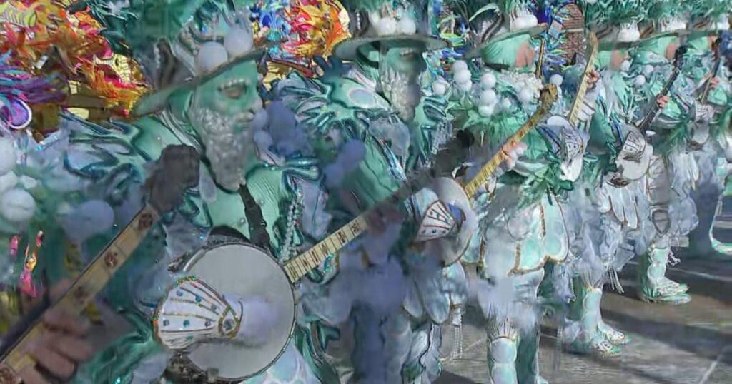 Philadelphia Mummers Parade postpones String Band competition for first time due to windy weather