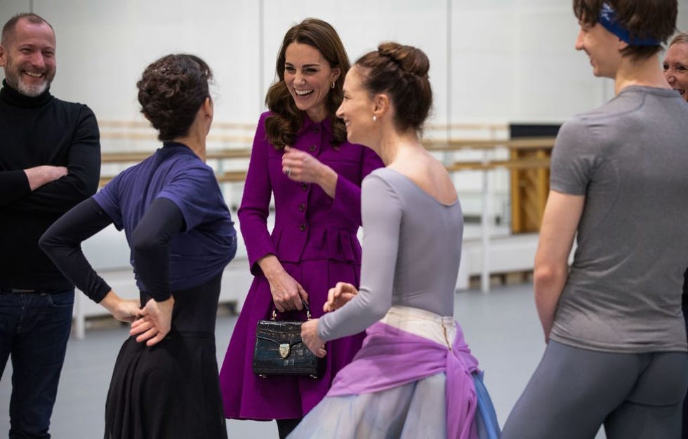 britains catherine, duchess of cambridge, (c) talks with (l r) royal ballet principal dancers laura morera, lauren cuthbertson and vadim muntagiro during a visit to the royal opera house in london on january 16, 2019. the duchess visited the costume department at the royal opera house to learn about the departments work and how different textiles influence various costumes. the royal opera house costume department is responsible for creating, refurbishing and conserving thousands of opera and ballet costumes per season, with up to 600 costumes per production. (photo by heathcliff omalley / pool / afp) (photo credit should read heathcliff omalley/afp via getty images)