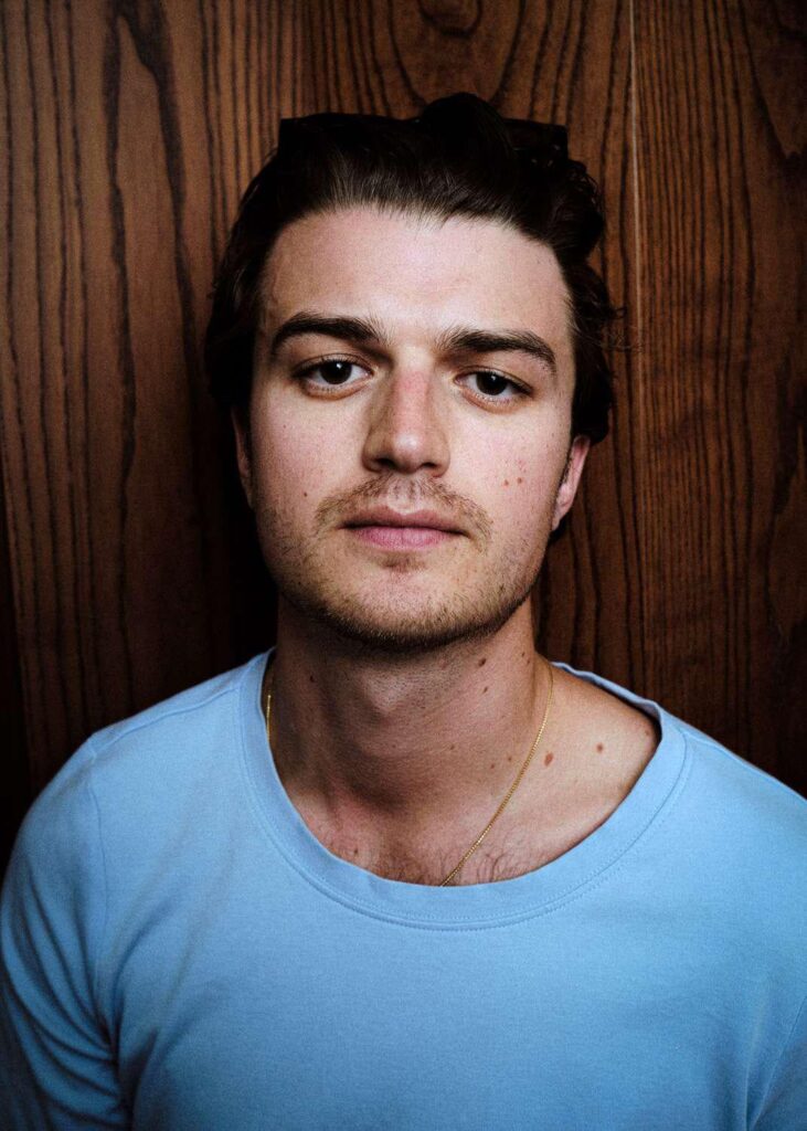 the solo project of Stranger Things actor Joe Keery, has reached the number one spot on Spotify's Global Chart with his song "End of Beginning," temporarily surpassing Taylor Swift's "The Fate of Ophelia". The song reached over 6.5 million daily streams during this period.