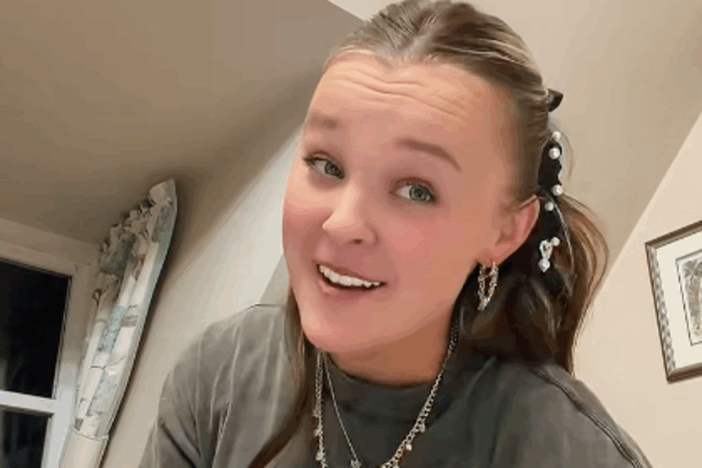 JoJo Siwa begins 2026 by changing her name