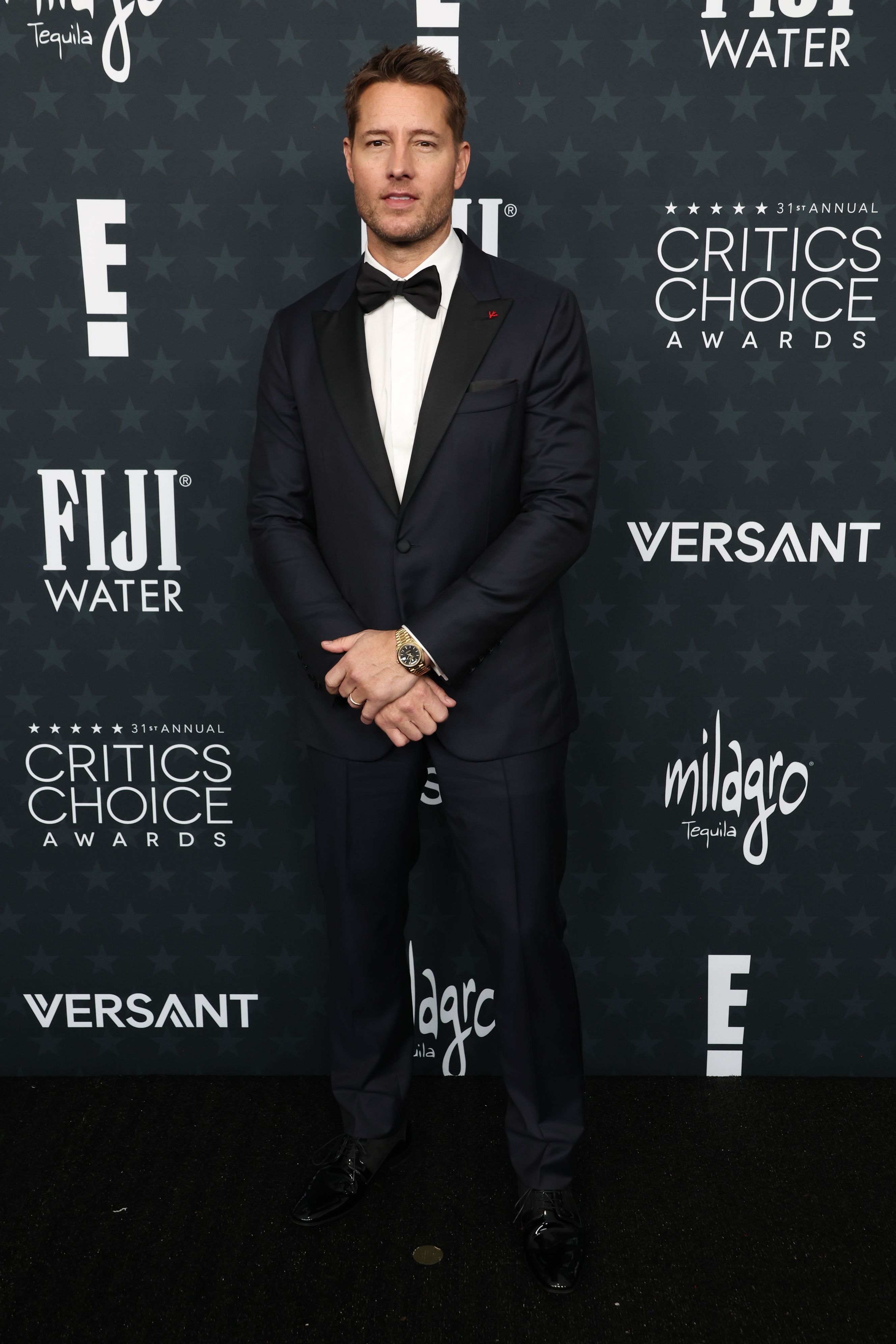 Justin Hartley attends the 31st Annual Critics Choice Awards at Barker Hangar on January 04, 2026 in Santa Monica, California