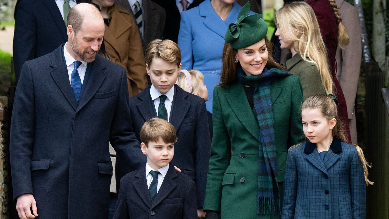 SANDRINGHAM, NORFOLK - DECEMBER 25: Prince William, Prince of Wales, Prince Louis of Wales, Prince George of Wales, Catherine, Princess of Wales and Princess Charlotte of Wales attend the Christmas Morning Service at Sandringham Church on December 25, 2024 in Sandringham, Norfolk. (Photo by Samir Hussein/WireImage)