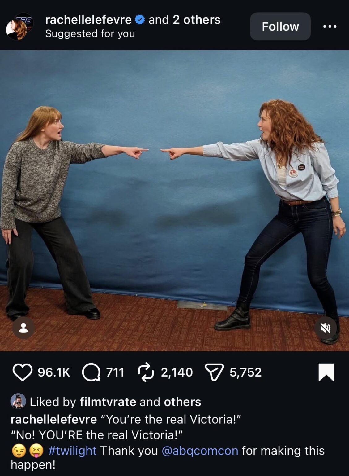 Bryce Dallas Howard and Rachelle LeFevre (the two Victorias from Twilight) come face to face