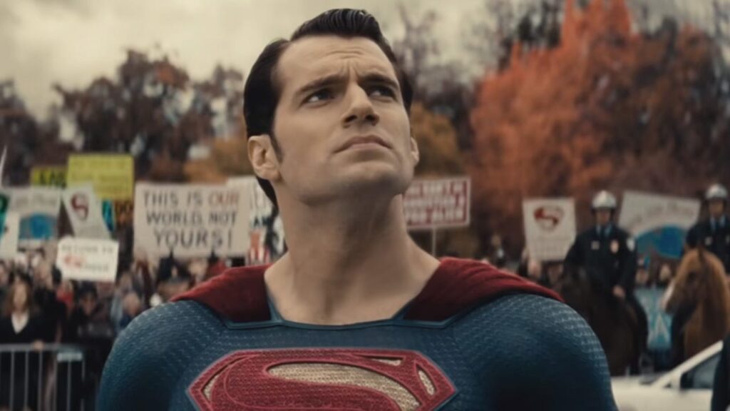 Justice League Director Zack Snyder Shares First Photo of Henry Cavill as Superman, Taken 15 Years Ago Justice League Director Zack Snyder Shares First Photo of Henry Cavill as Superman, Taken 15 Years Ago