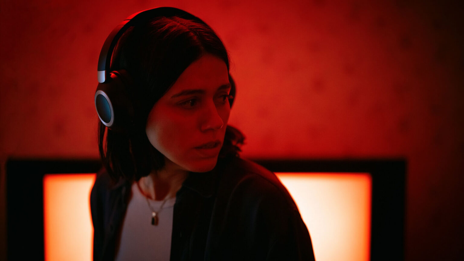 Podcasts get their own The Ring in the trailer for A24’s Undertone Podcasts get their own The Ring in the trailer for A24's Undertone