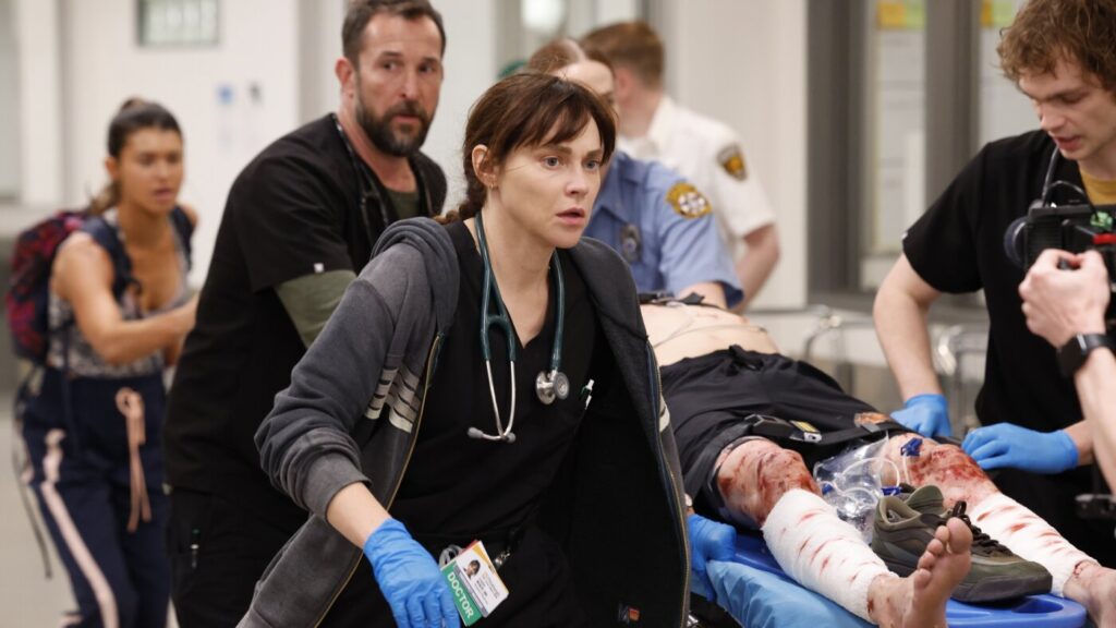 Doctors says ‘The Pitt’ reflects the gritty realities of medicine today : NPR Doctors says ‘The Pitt’ reflects the gritty realities of medicine today : NPR