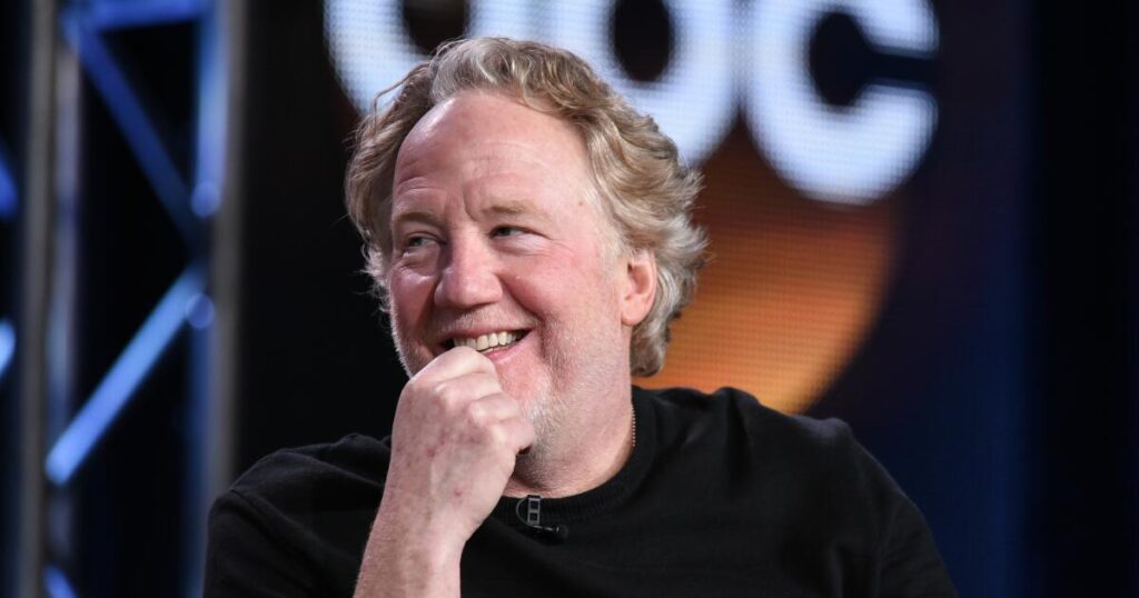 Timothy Busfield: U.S. Marshals join search, 'SVU' episode pulled