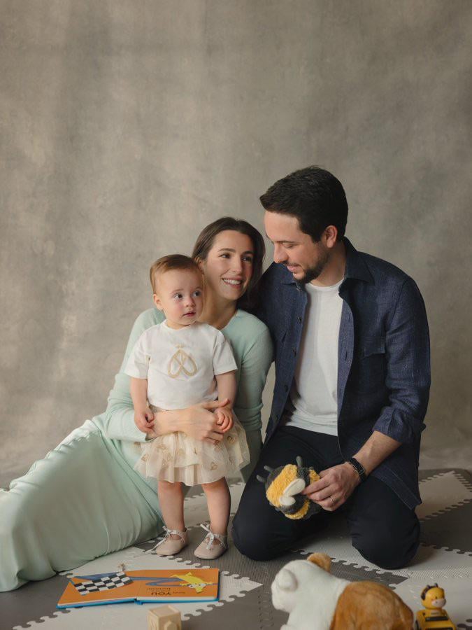 Jordan’s Crown Prince Al Hussein and Princess Rajwa share new family photo along with New Year’s wishes