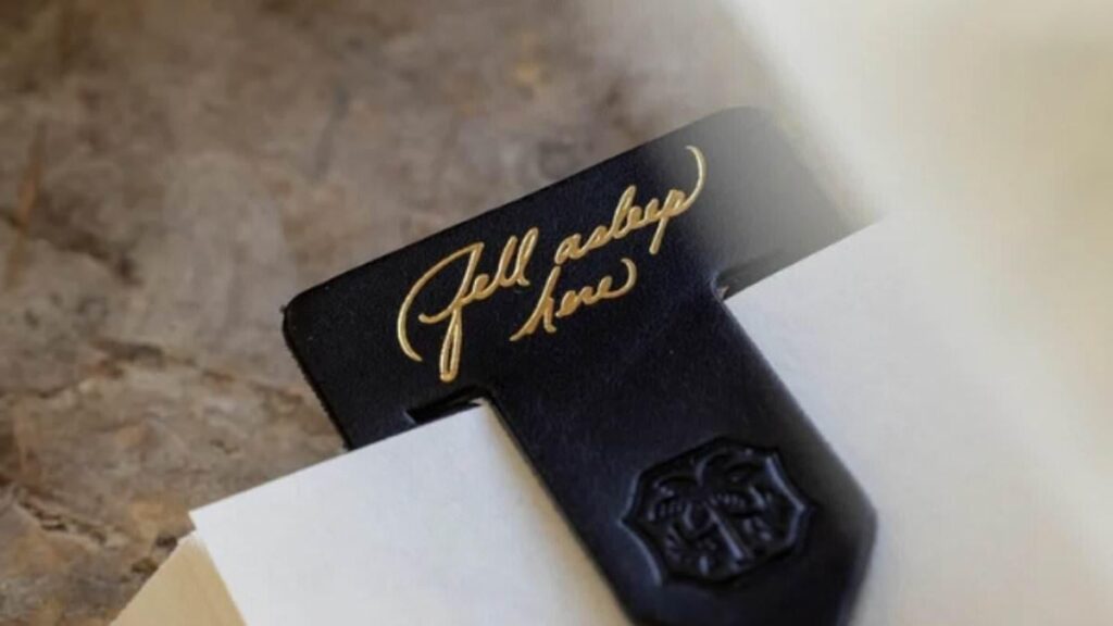 Meghan’s bookmark was made in collaboration with Sbri, a small Wales-based female-owned workshop specializing in handcrafted, made-to-order keepsakes!