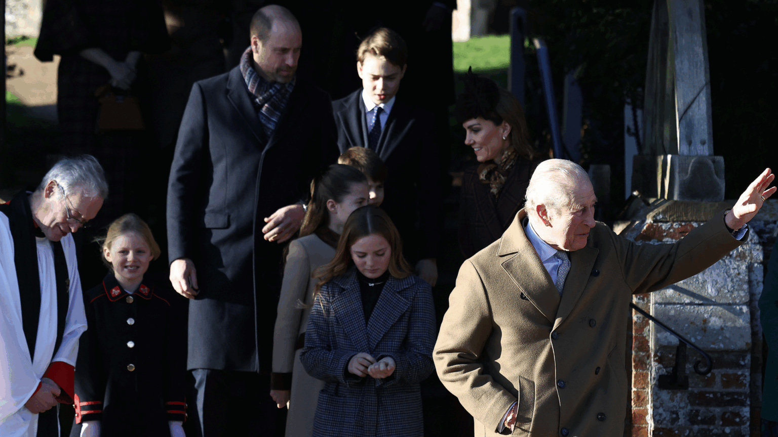 Former Royal Butler Says These Royals Are “The Most Powerful Armor” in King Charles’s “Arsenal” Amid Plans for U.S. Visit King Charles waving outside church on Christmas with William and Kate behind him