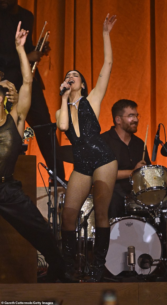 She put on a very leggy display as she she strutted her stuff on stage