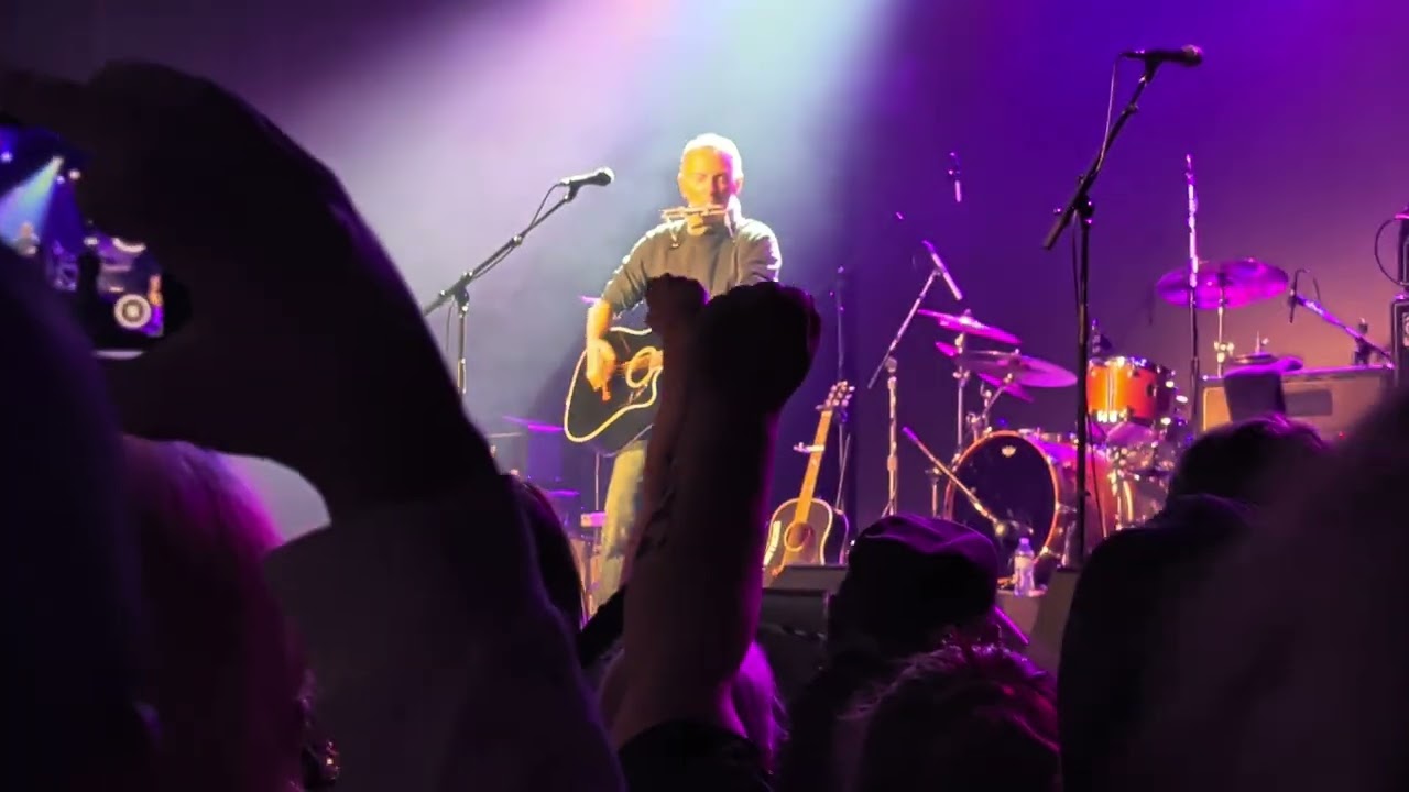 Bruce Springsteen - Streets of Minneapolis - First Ave 260130 #tommorello - YouTube