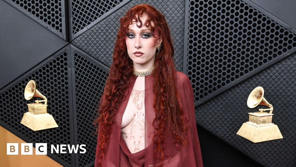 Chappell Roan says revealing Grammys outfit wasn't 'that outrageous' – BBC Chappell Roan says revealing Grammys outfit wasn't 'that outrageous' - BBC