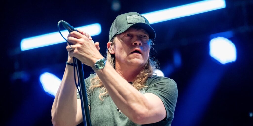 3 Doors Down lead singer, Brad Arnold, dies at 47, band announces