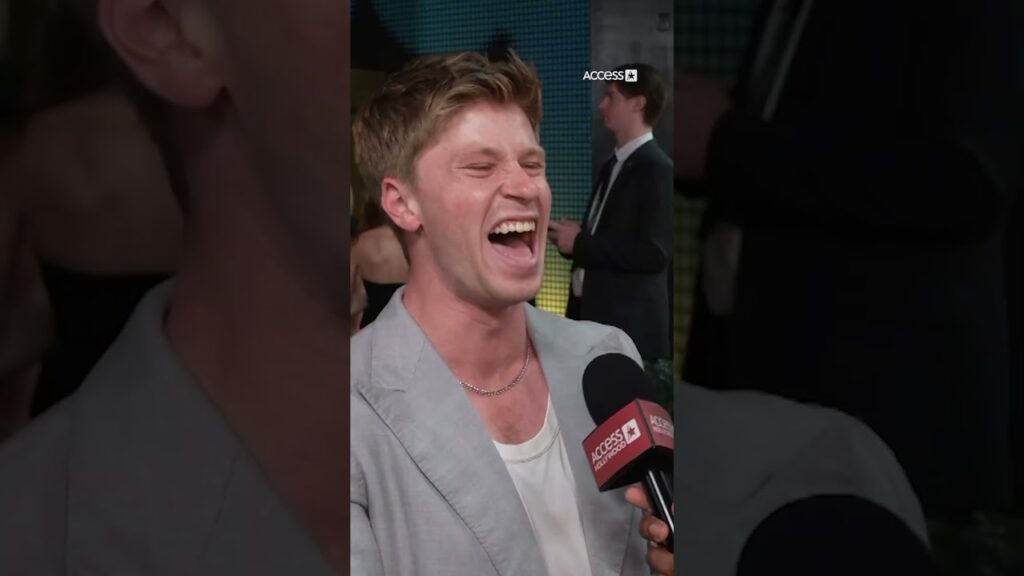 Is Robert Irwin still single and ready to mingle?