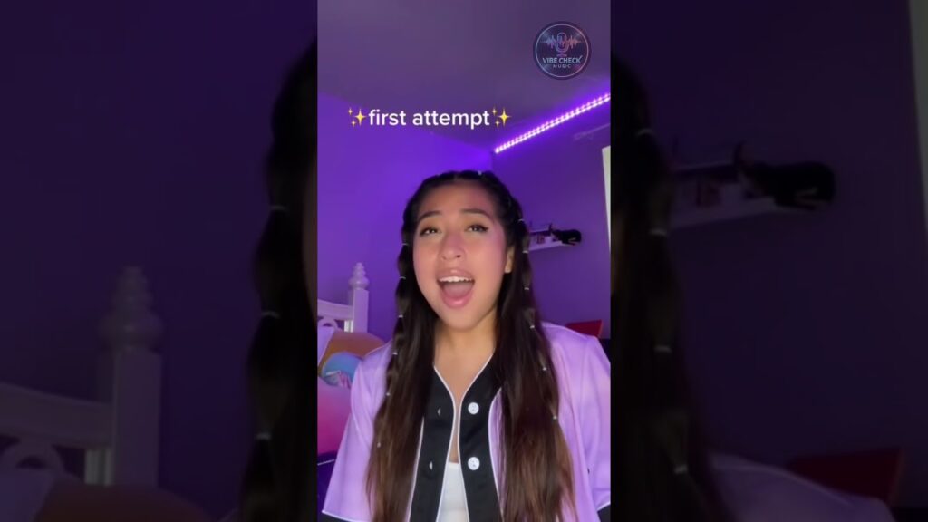 Ariana Grande Fans Tried Hitting This INSANE High Note  🎤🔥 #arianagrande