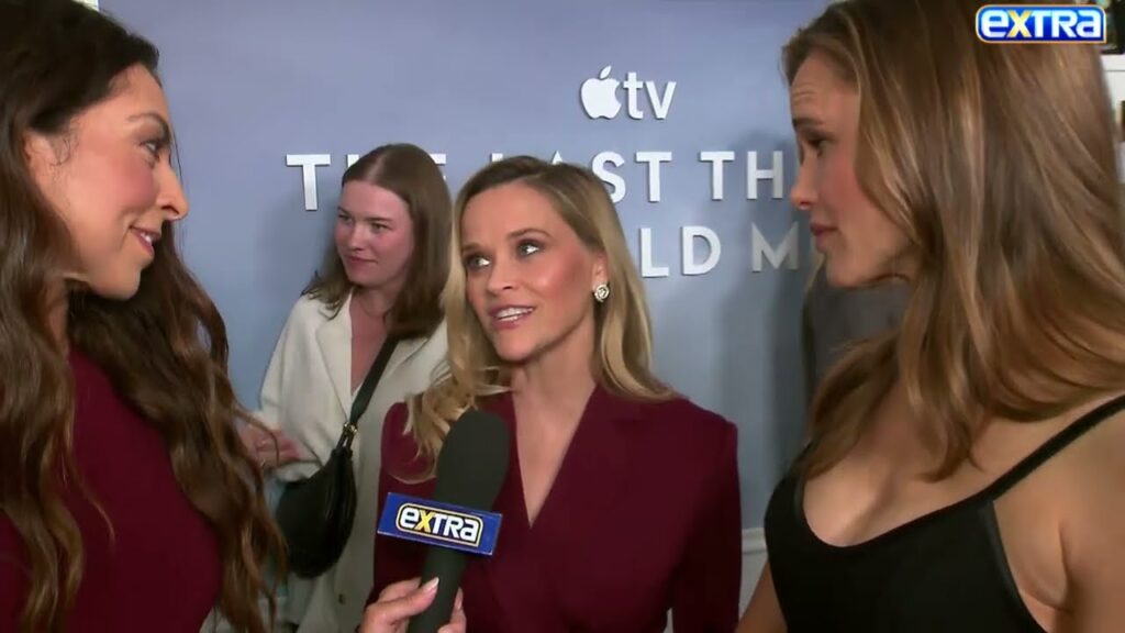 Reese Witherspoon & Jennifer Garner RememberJames Van Der Beek (Exclusive) Reese Witherspoon & Jennifer Garner RememberJames Van Der Beek (Exclusive)