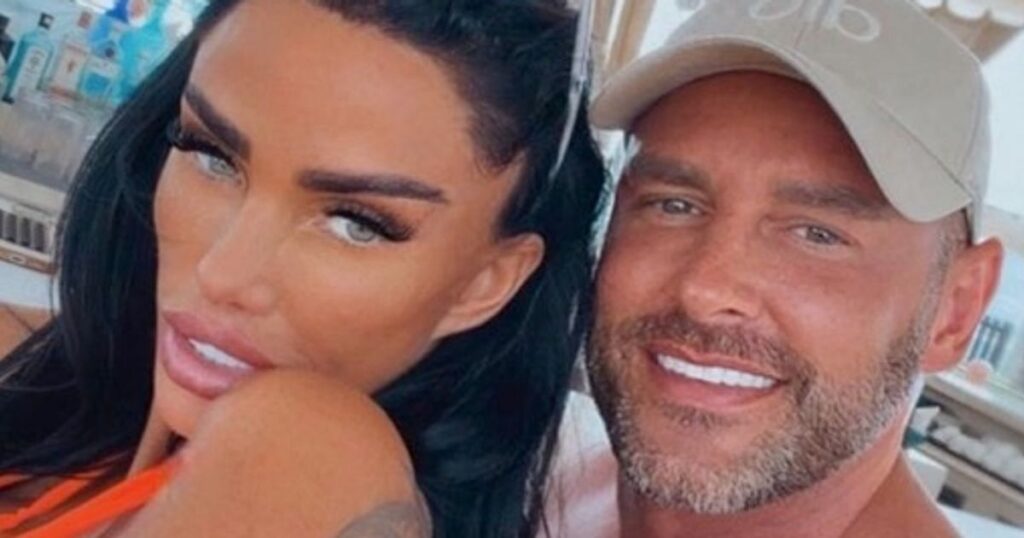 Katie Price’s Vegas honeymoon laid bare – first night fights to strip club visits Daily Mirror